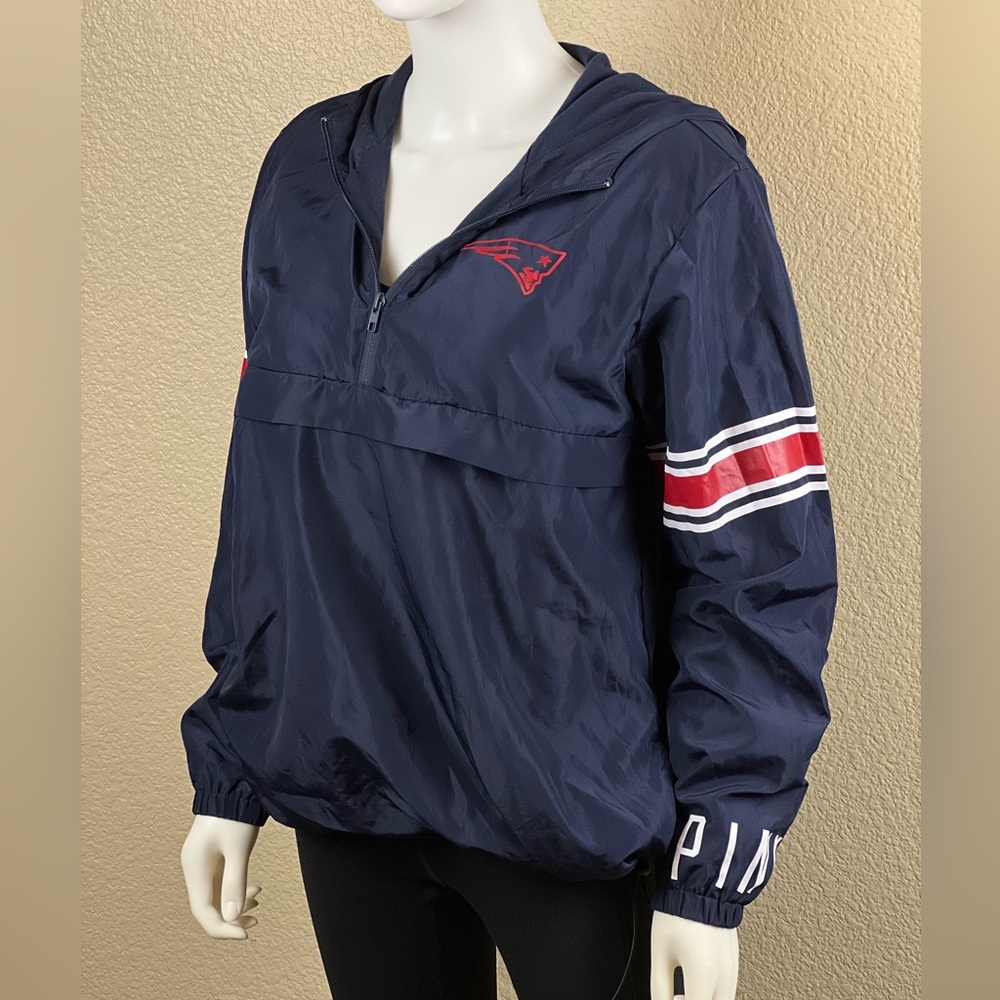 NWOT Victoria’s Secret Pink NFL New England Patriots Anorak Windbreaker Jacket